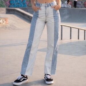 Almost Famous Two Tone Colorblock Straight Leg Jeans Blue 7 High‎ Rise Raw Hem